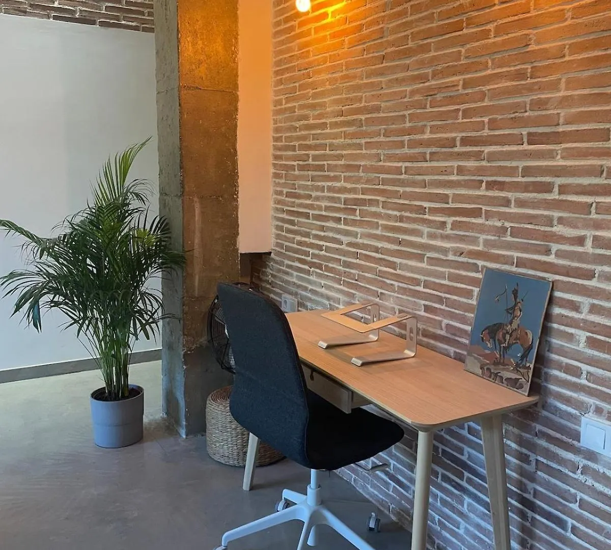 Luxury Apartment La Rosaleda Màlaga 0*,